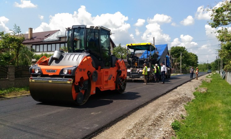 Trei drumuri modernizate cu un proiect de 6,8 milioane de lei